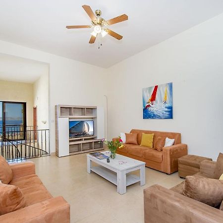 The Harbour Holiday Home Għajnsielem Exteriör bild